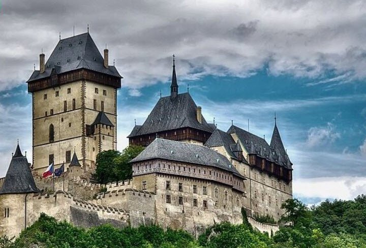 Zámek Vsisko, Velký Týnec, Czechia, Czech Republic (Czechia)